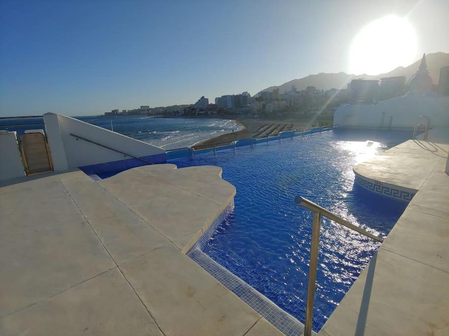 Appartement Elegant Flat In The Harbour Benalmádena